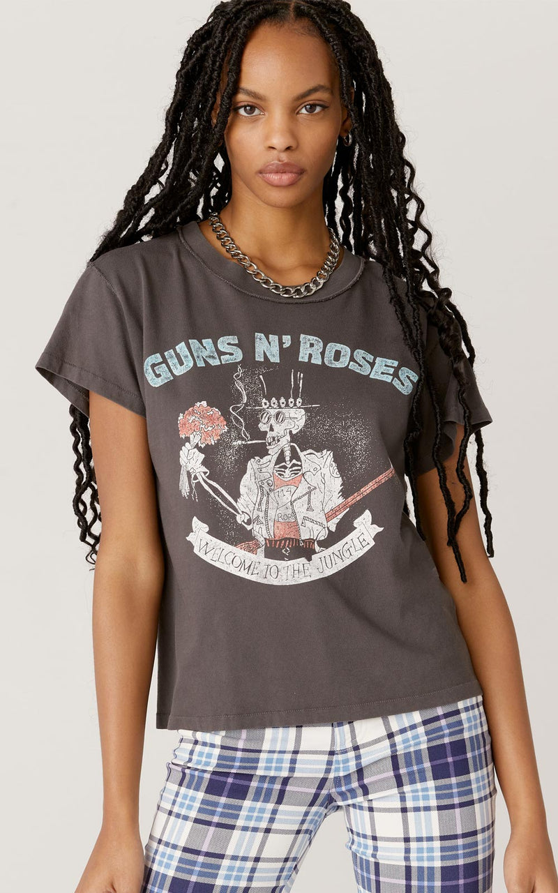 Daydreamer Guns N' Roses Welcome To The Jungle Reverse Girlfriend Tee | Washed Black