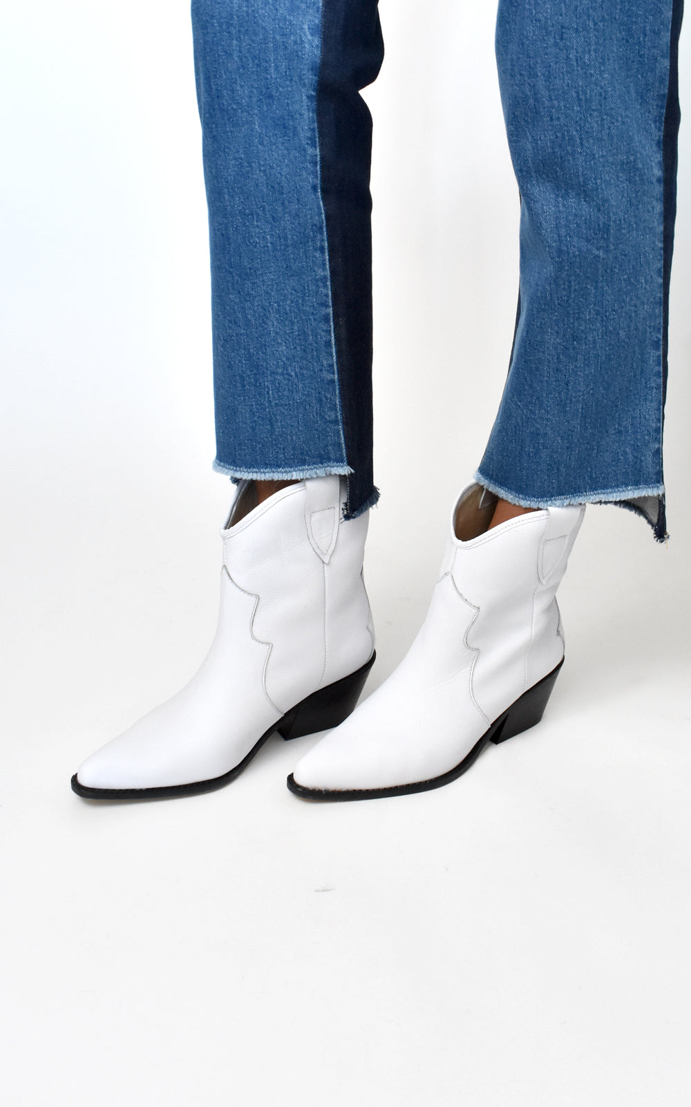 Sharp White Leather Cowboy Boots