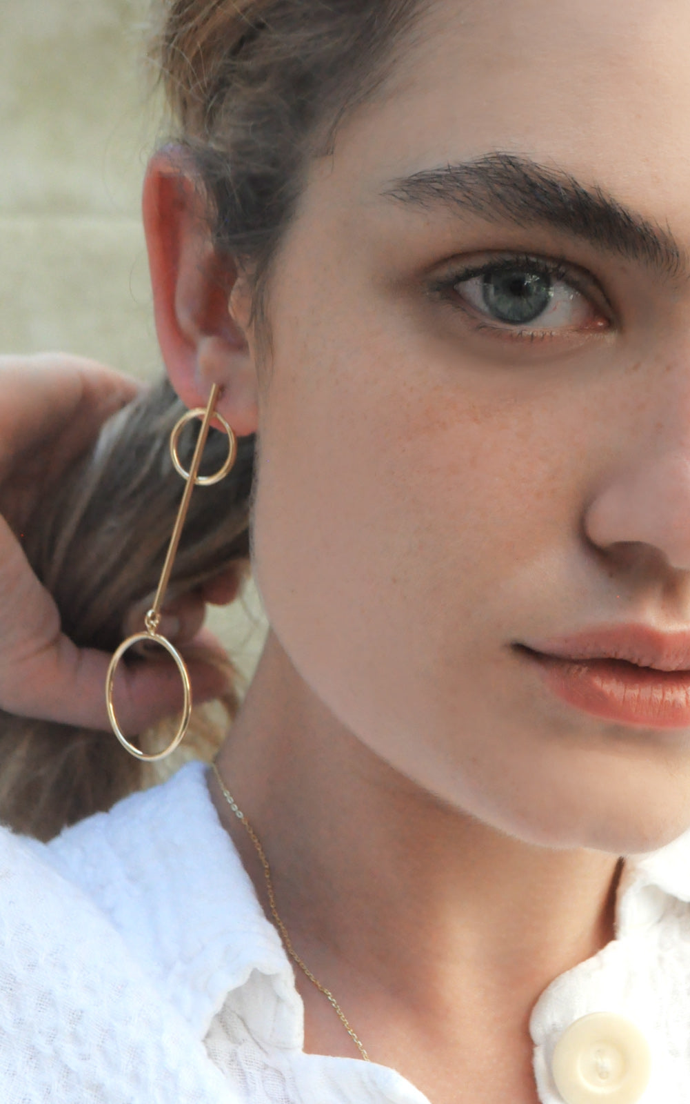 Shashi Khloe 18k Gold Plated Circle Dangle Earrings
